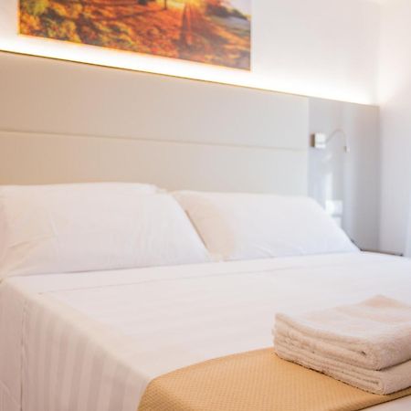 Hotel Villa Verde Rivotorto Exteriör bild