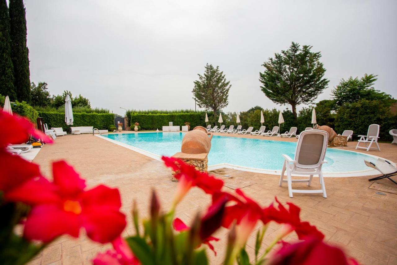 Hotel Villa Verde Rivotorto Exteriör bild