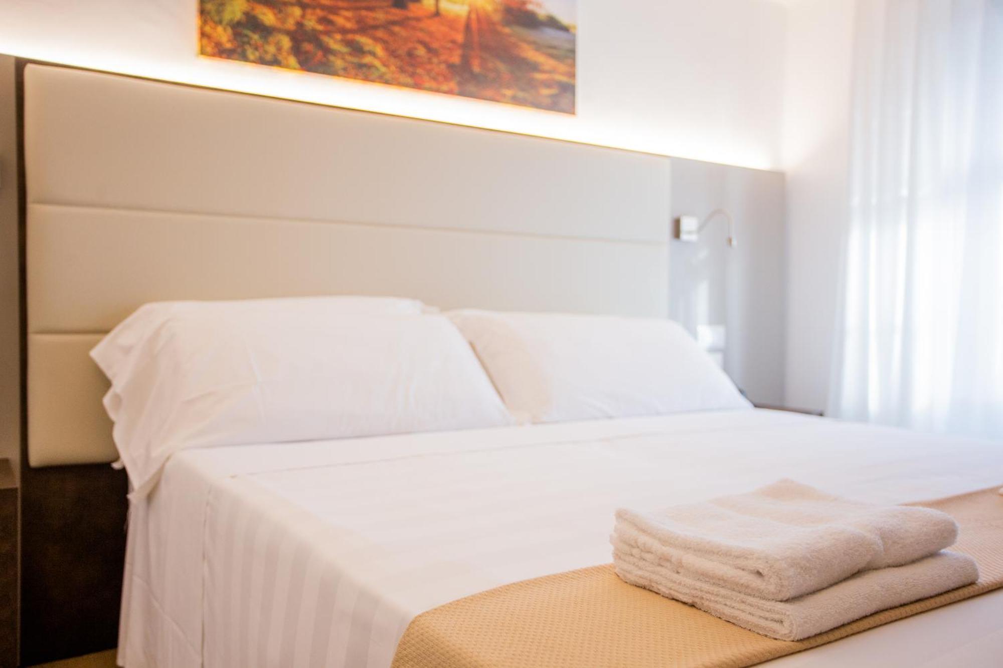 Hotel Villa Verde Rivotorto Exteriör bild